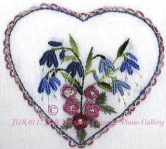 JDR 6117 Dexie's Roses & Bluebells