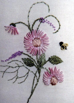  Mini Lazy Daisy Lavender and Bee Brazilian Embroidery pattern