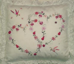 Brazilian Embroidery Pattern - Double Heart