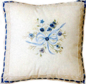 Brazilian Embroidery Design: Betty's Bouquet
